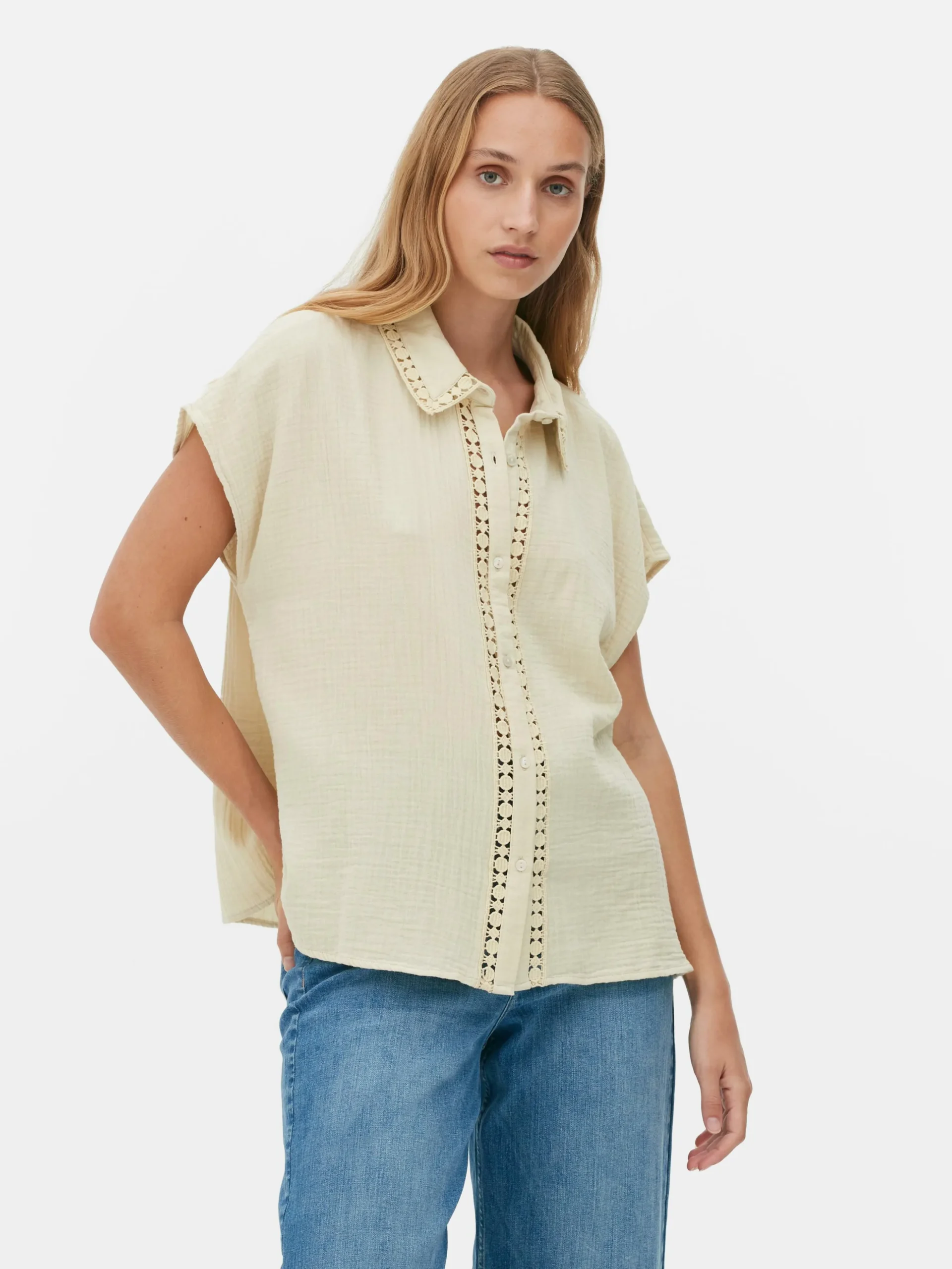 Blusa Manga Curta Rebordo Croché