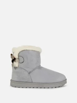 Botas Enfeite Laço