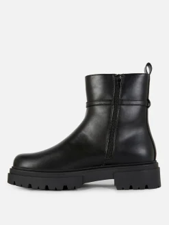 Botins Detalhe Fivela