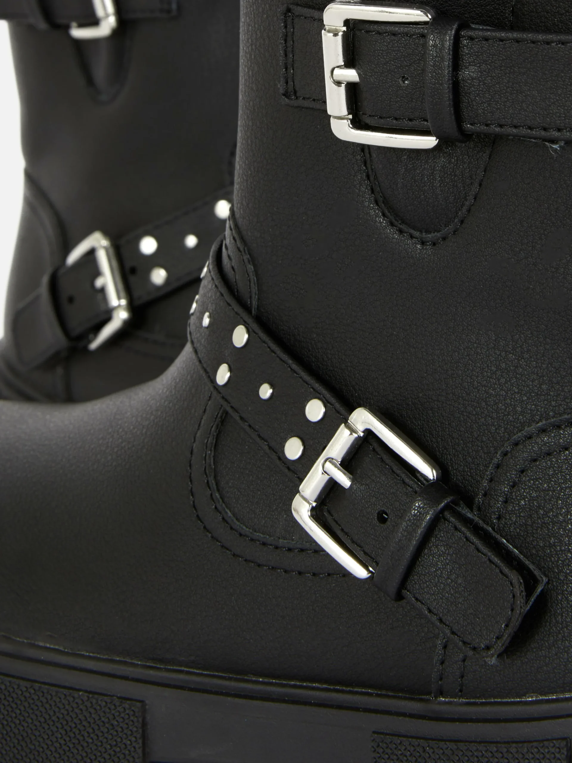 Botins Fivela