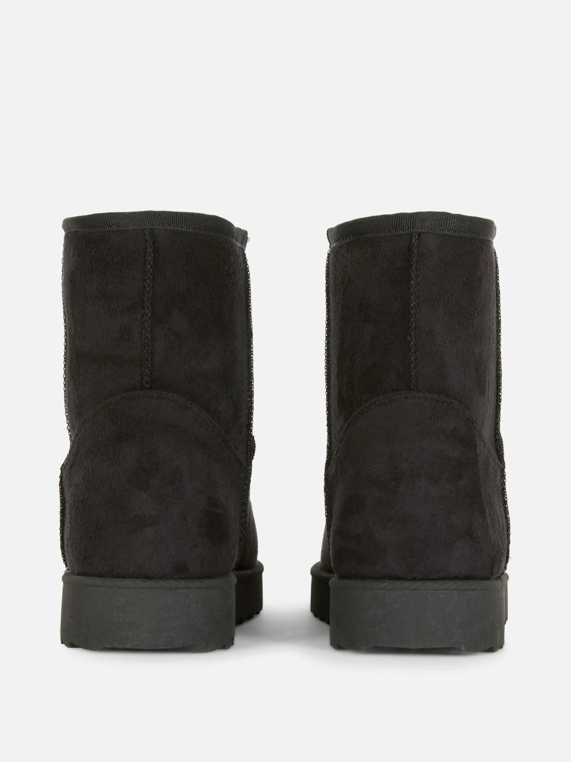 Botins Imitação Camurça