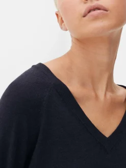 Camisola Decote V Básica