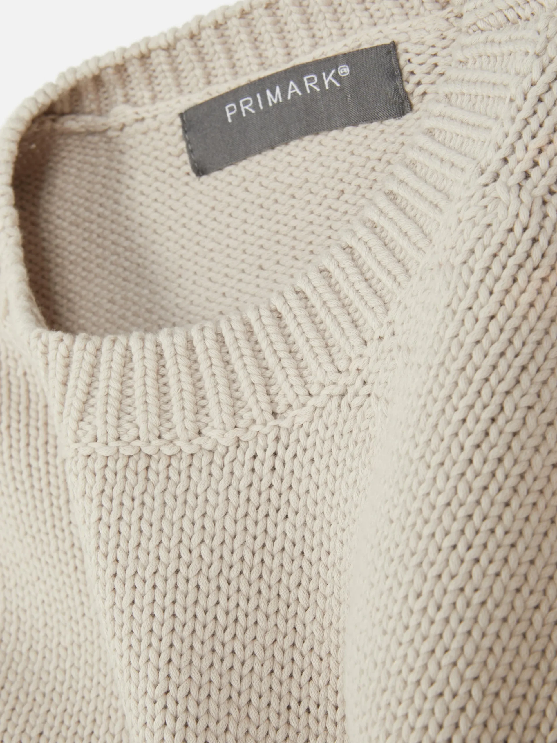 Camisola Malha Gola Redonda