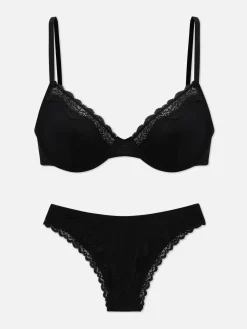 Conjunto Cuecas/sutiã Decotado Não Almofadado Renda