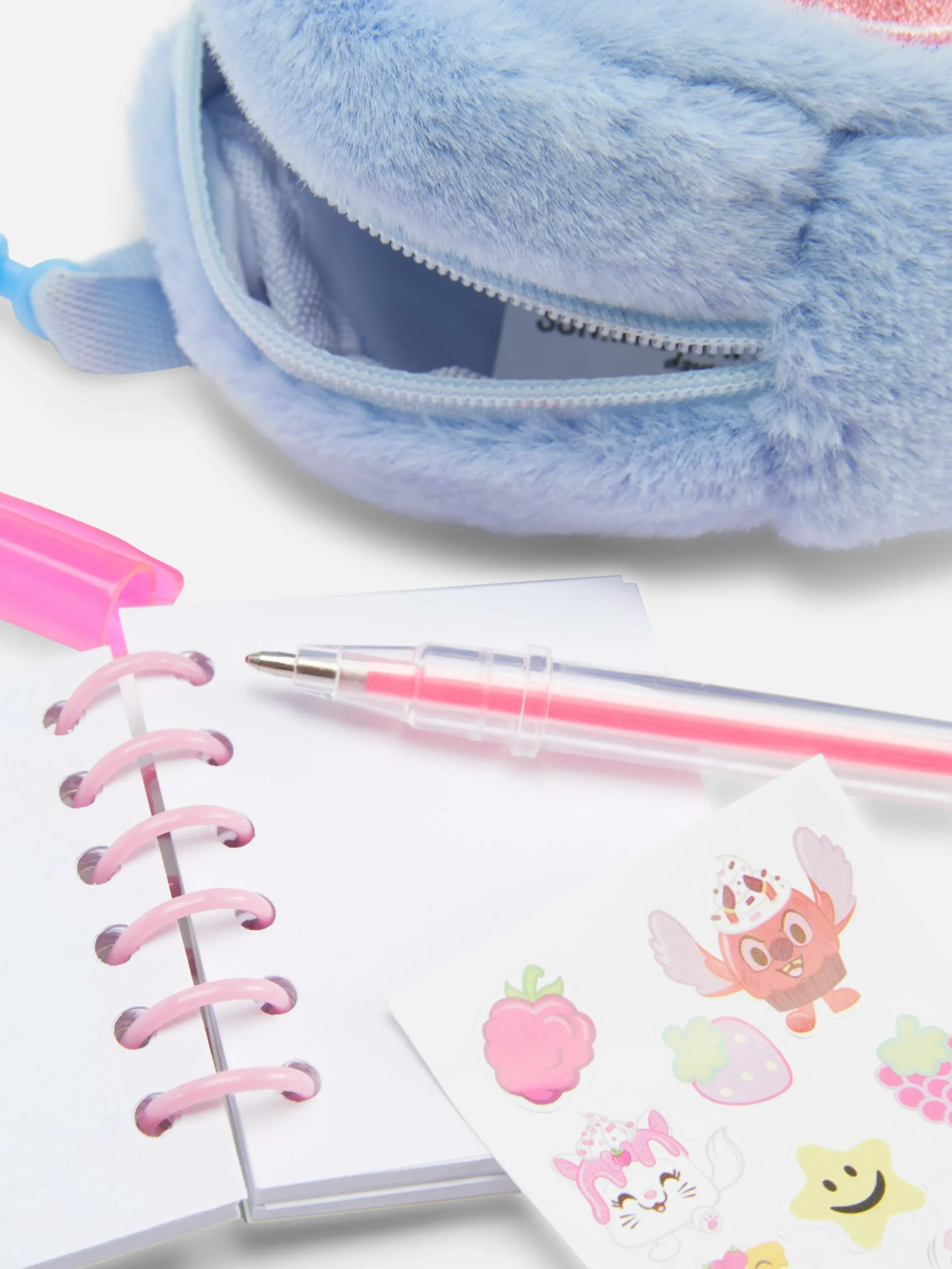 Estojo Lápis Gancho Disney Munchlings Stitch