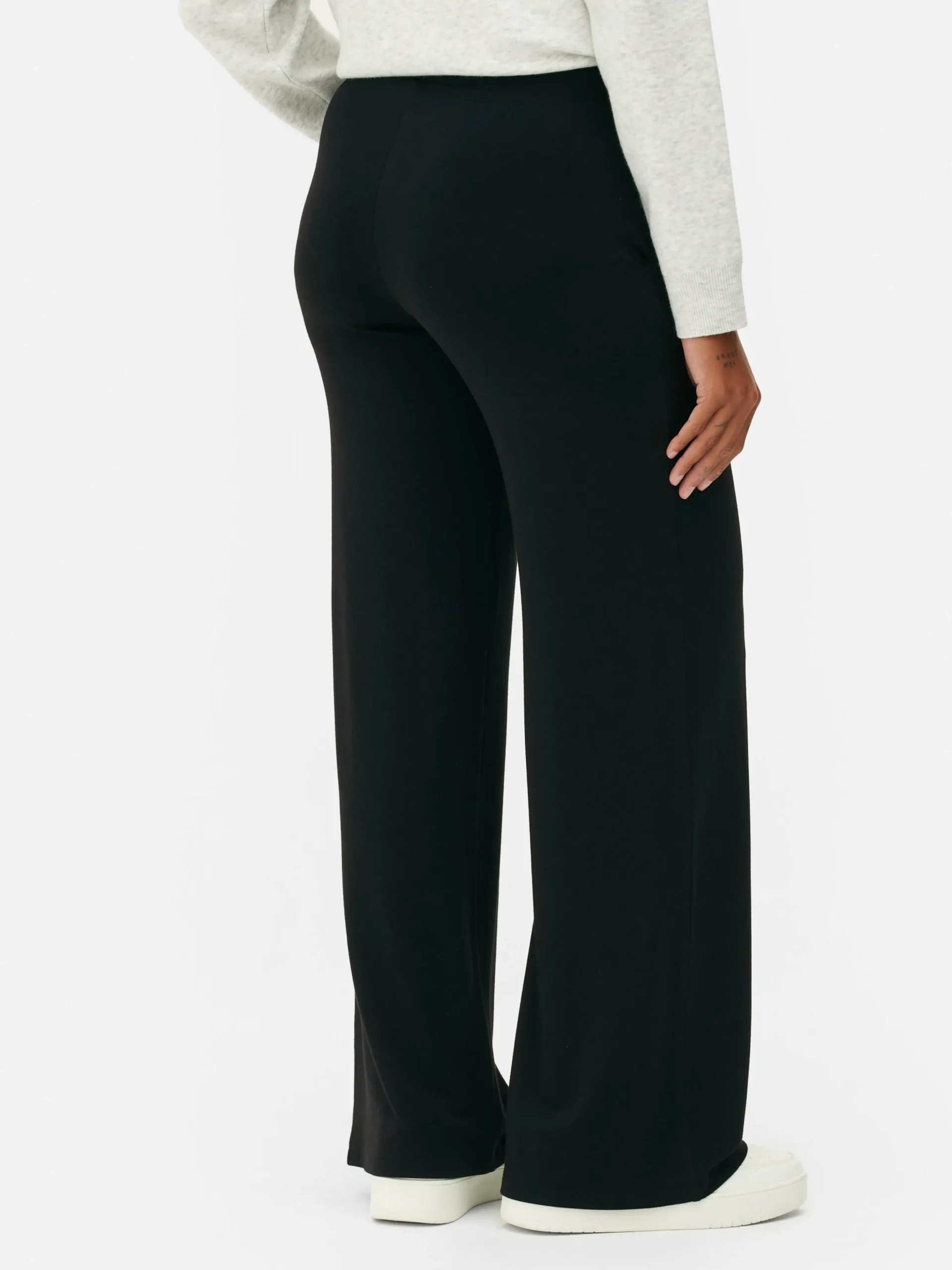 Leggings Corte Perna Larga