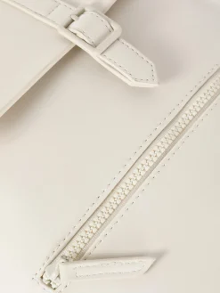 Mochila Com Aba