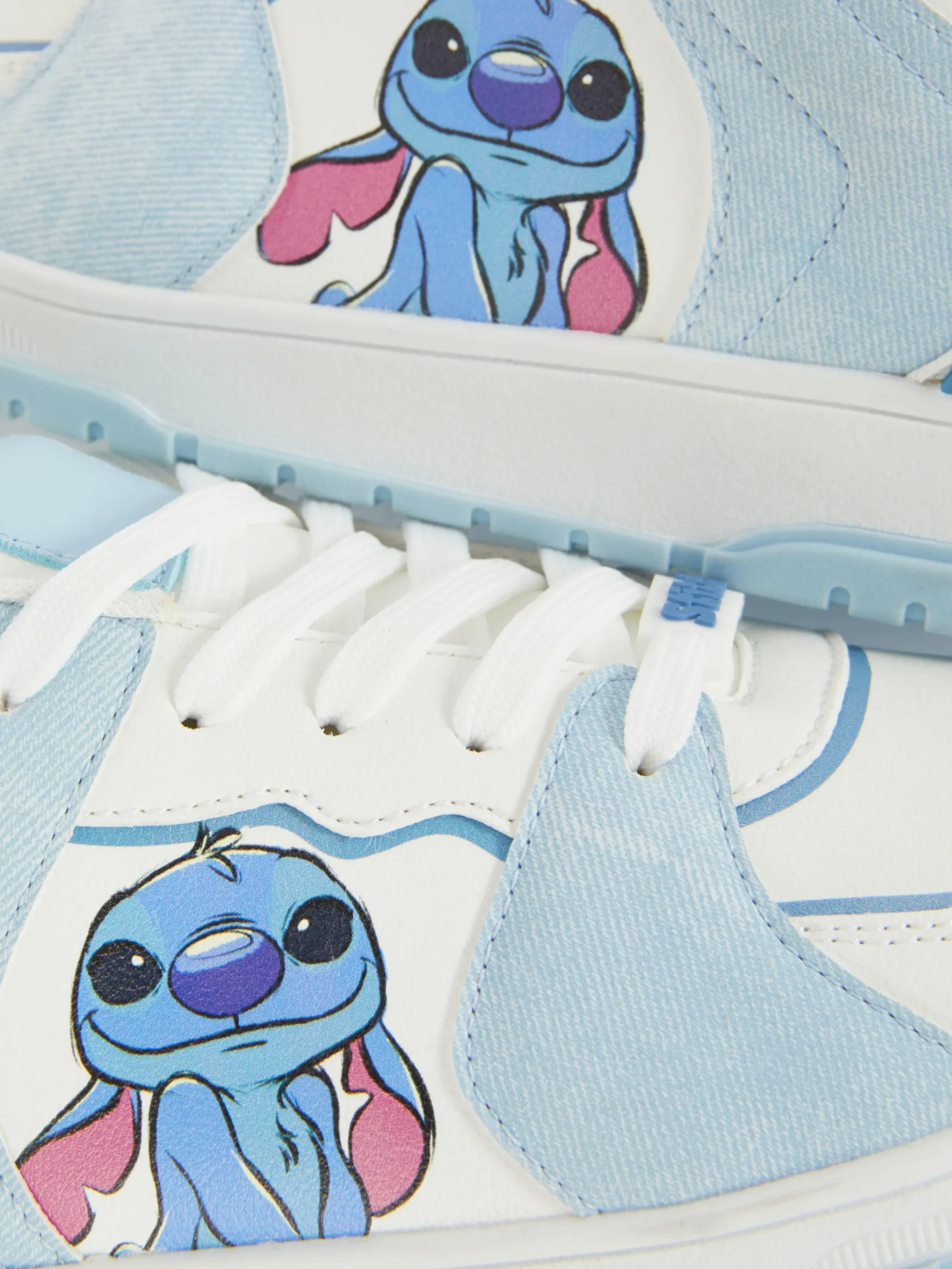 Ténis Cano Baixo Disney Stitch