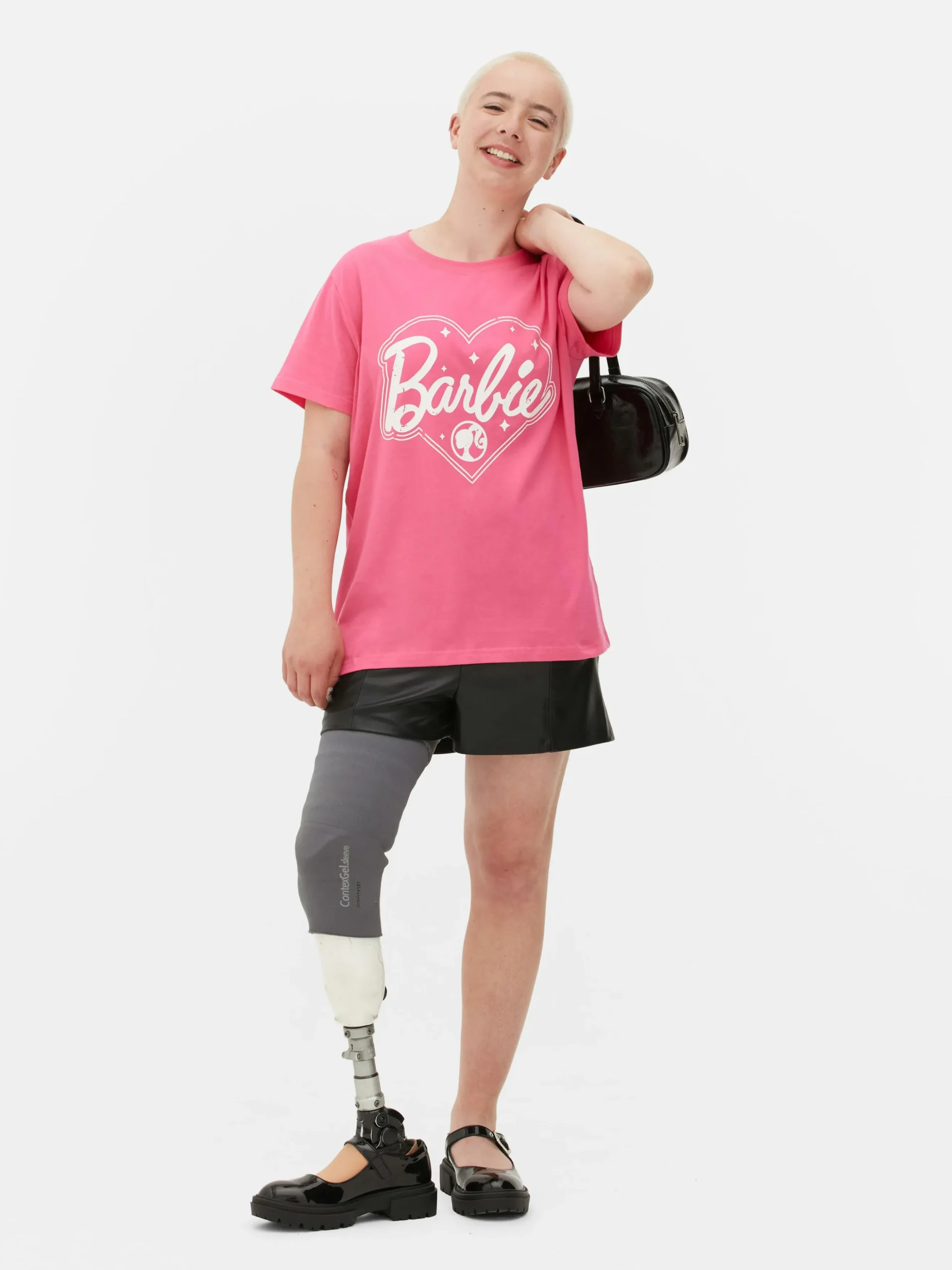 T-shirt Gráfica Barbie