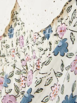 Vestido Colarinho Padrão Floral